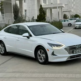Hyundai Sonata 2022