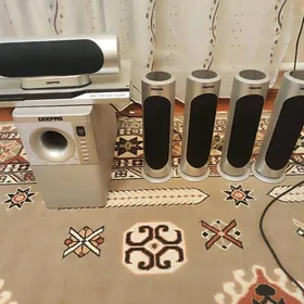 Домашний кинотеатр