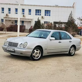 Mercedes-Benz C320 1999