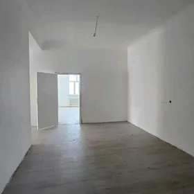 Элитка  3этаж 3ком 147м²