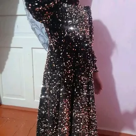 Gyz çagalara bolyan toy koynek