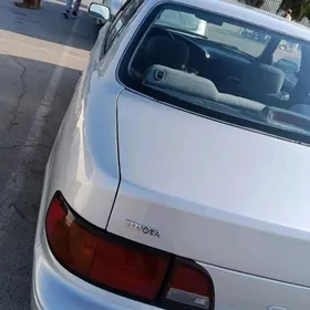 Toyota Camry 1992