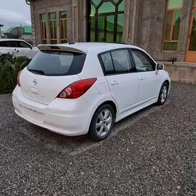 Nissan versa wersa Bamper
