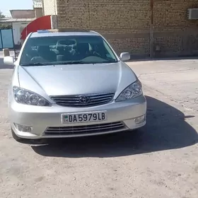 Toyota Camry 2005