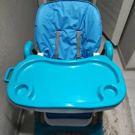 стул для кормления детей