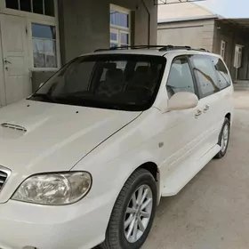 Kia Carnival 2002