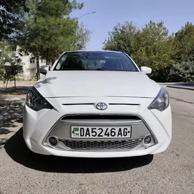 Toyota Yaris 2019