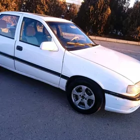 Opel Vectra 1990