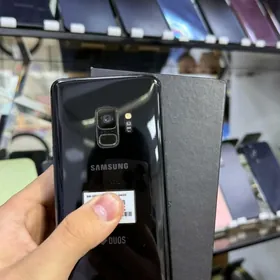 SAMSUNG S9