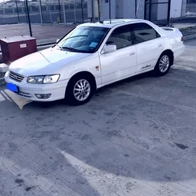 Toyota Camry 2000