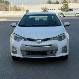 Toyota Corolla 2015