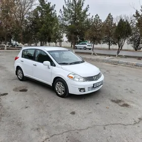 Nissan Versa 2010