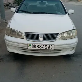 Nissan Sunny 2001