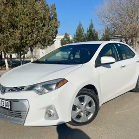 Toyota Corolla 2015