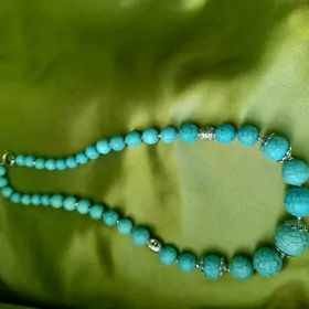 Бусы из натуральных камней