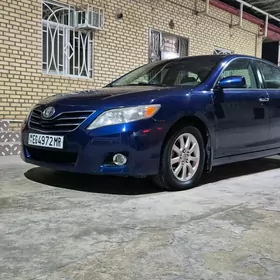 Toyota Camry 2010