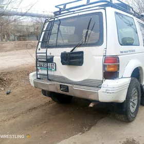 Mitsubishi Pajero 1991