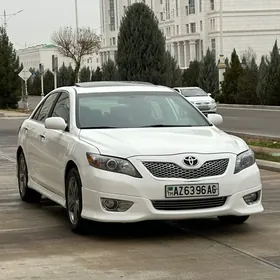 Toyota Camry 2011
