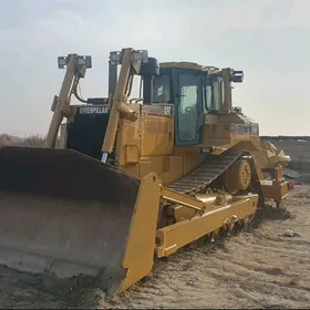 Caterpillar Dozer 2004