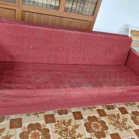 диван пружинный советский