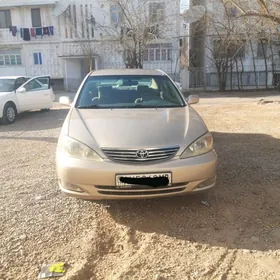 Toyota Camry 2003