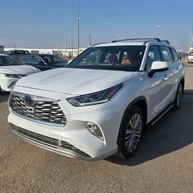 Toyota Highlander 2024