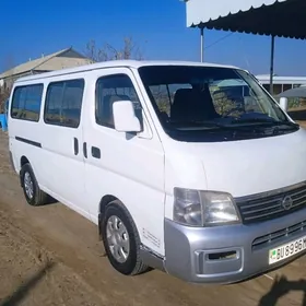 Nissan Urvan 2006