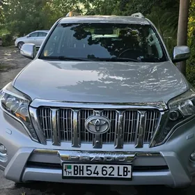 Toyota Land Cruiser Prado 2014