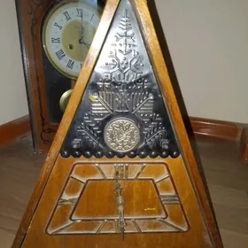 часы кукушка ссср