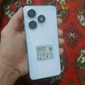 tecno spark Go 4/64gb