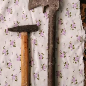 топор,молоток