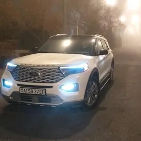 Ford Explorer 2021