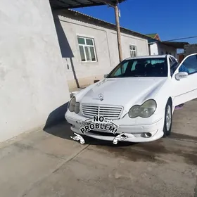Mercedes-Benz C320 2002