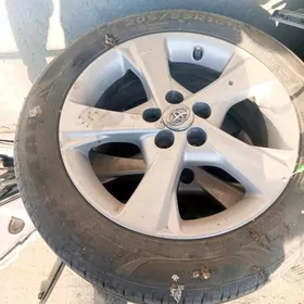 Corolla exclusive diska 16lik