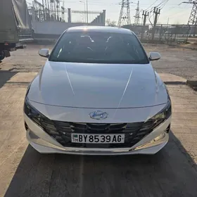 Hyundai Elantra 2020