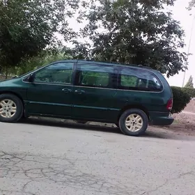 Dodge Caravan 1996