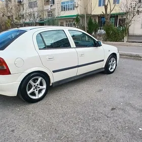 Opel Astra 2002