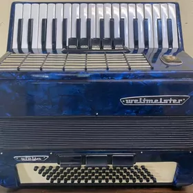 Продаю аккордеон