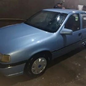 Opel Astra 1990