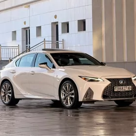 Lexus IS 350 2021
