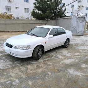 Toyota Camry 1998