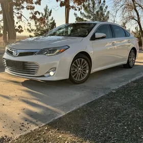 Toyota Avalon 2013