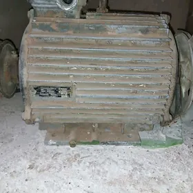 электро двигател