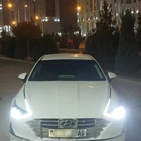 Hyundai Sonata 2021