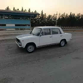 Lada 2104 1980