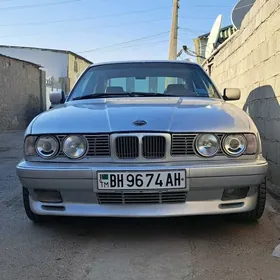 BMW 525 1992