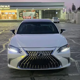 Lexus ES 350 2021