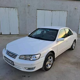 Toyota Camry 1998
