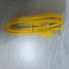 Шнуры для роутера и компьютера