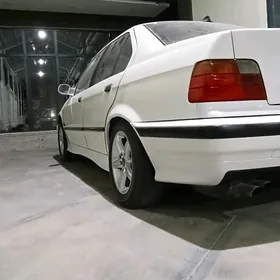BMW 325 1993